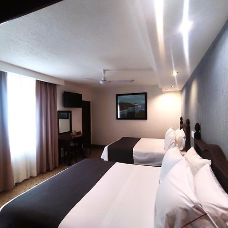 Hotel Habana เม็กซิโกซิตี้ ภายนอก รูปภาพ