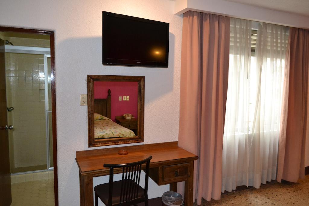 Hotel Habana เม็กซิโกซิตี้ ภายนอก รูปภาพ